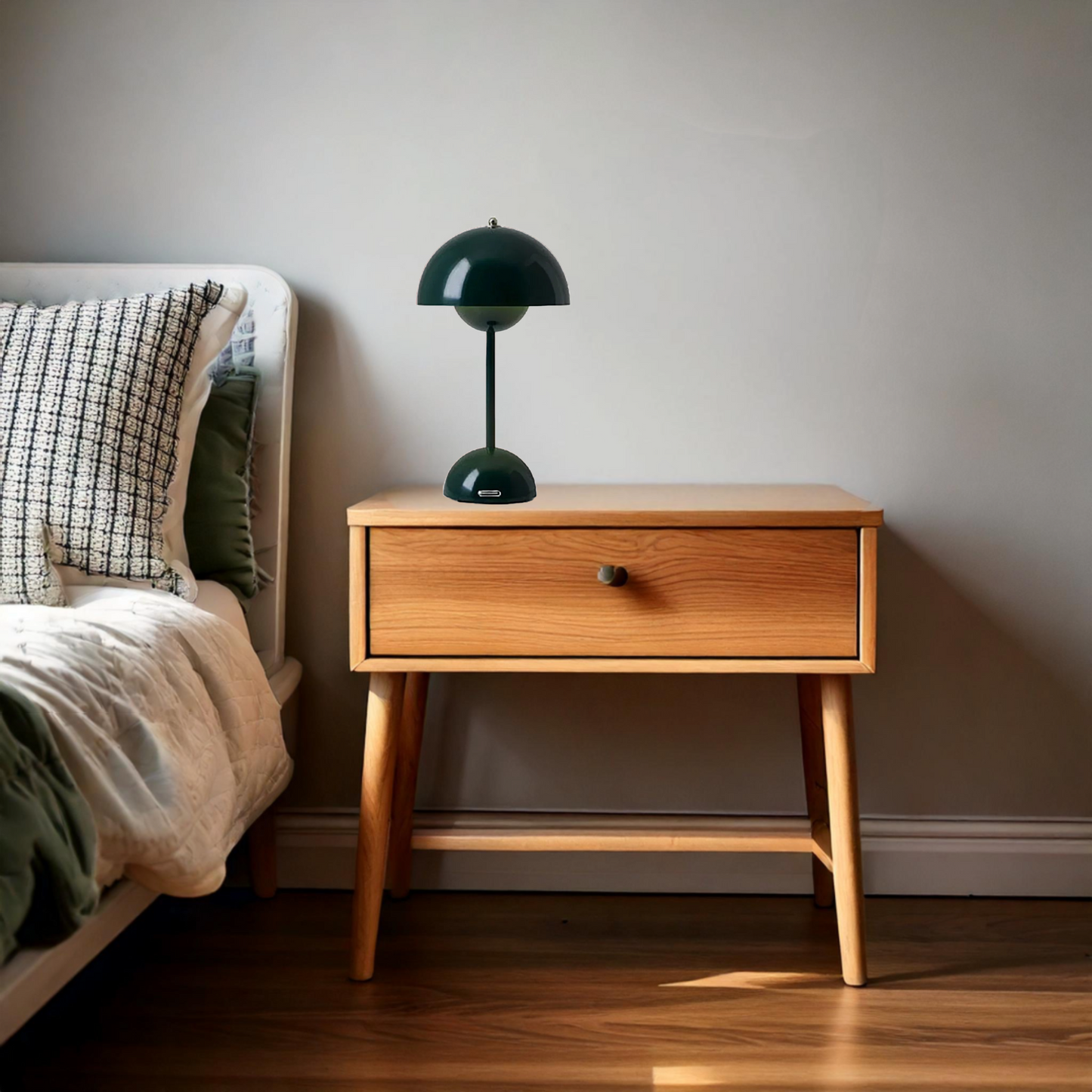 Svala - Lampe de table LED tactile