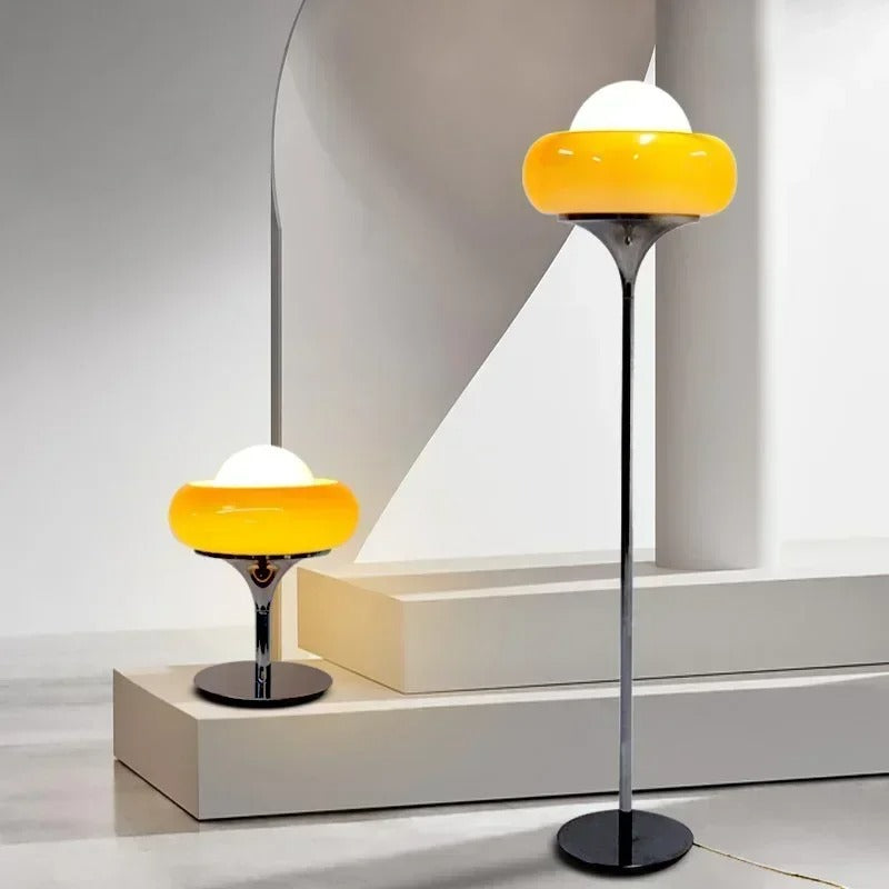 Solina - Lampe à poser avec abat-jour de verre